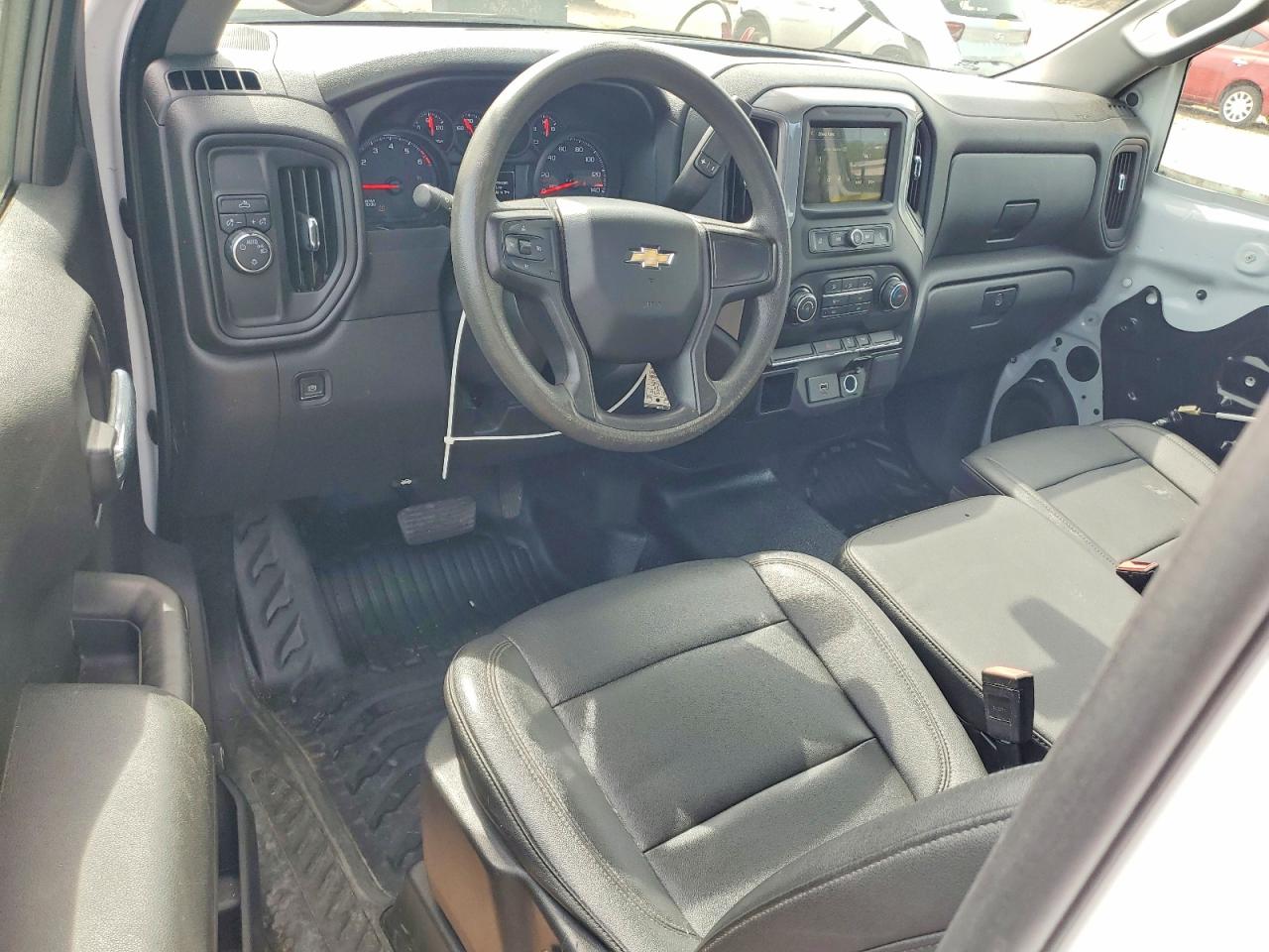 Chevrolet Silverado C1500