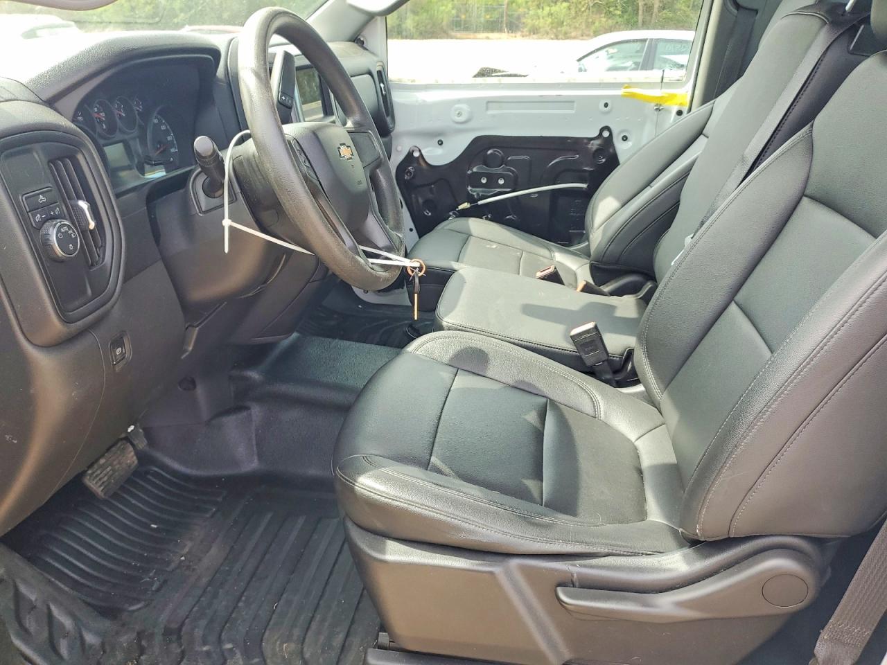 Chevrolet Silverado C1500