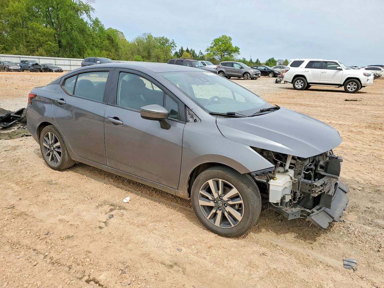 Nissan Versa Sv