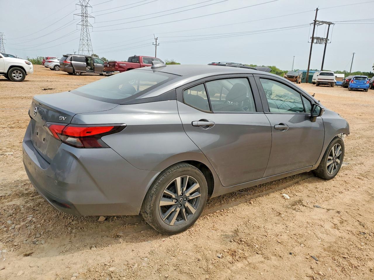 Nissan Versa Sv