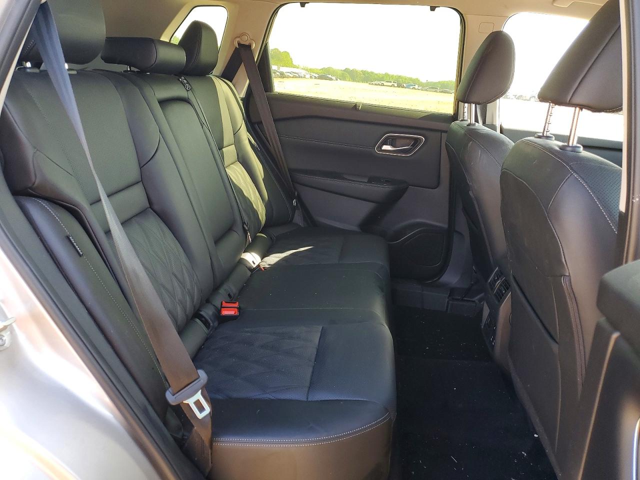 Nissan Rogue Platinum