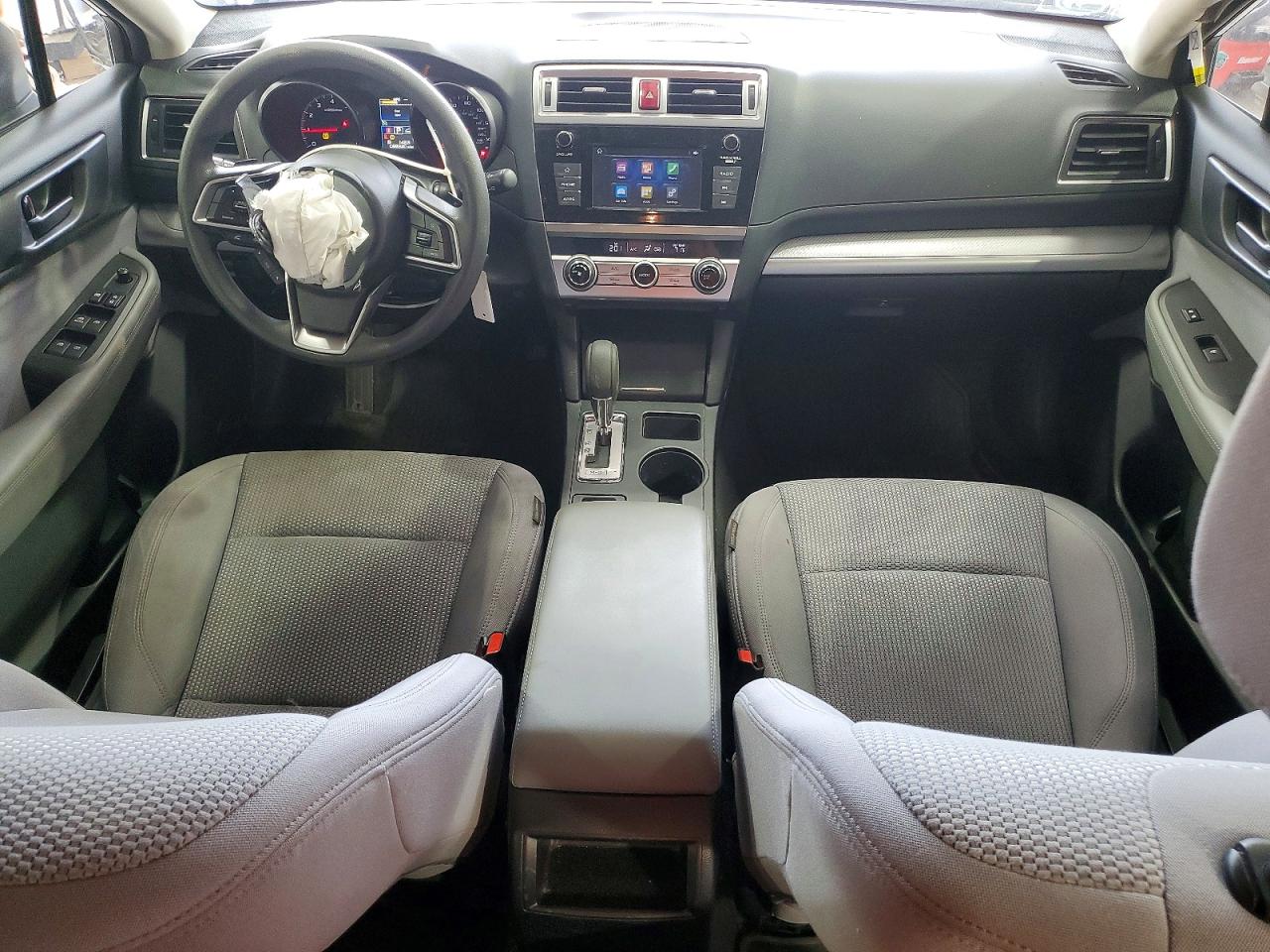 Subaru Outback 2.5i
