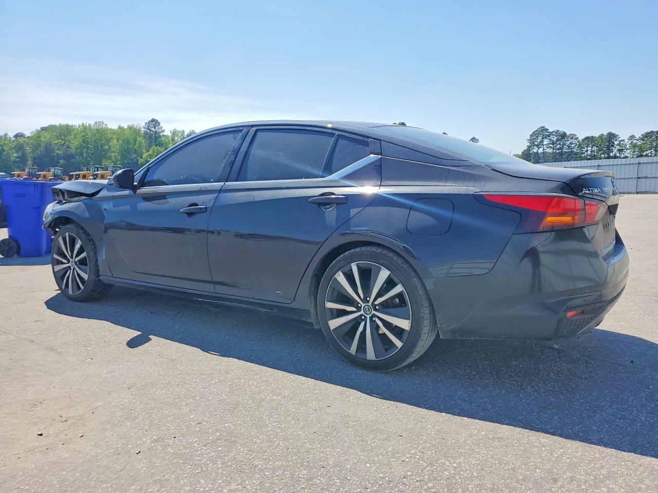 Nissan Altima Sr