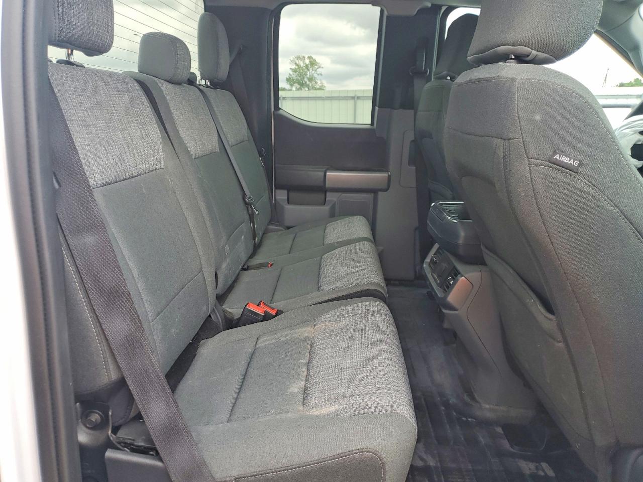 Ford F-150 Super Cab