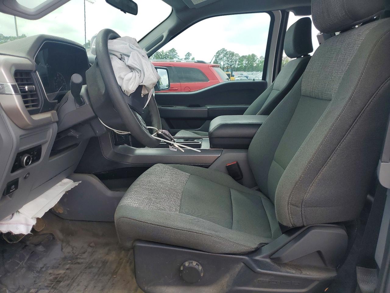 Ford F-150 Super Cab