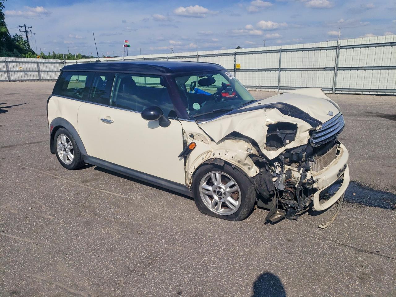 MINI Cooper Clubman