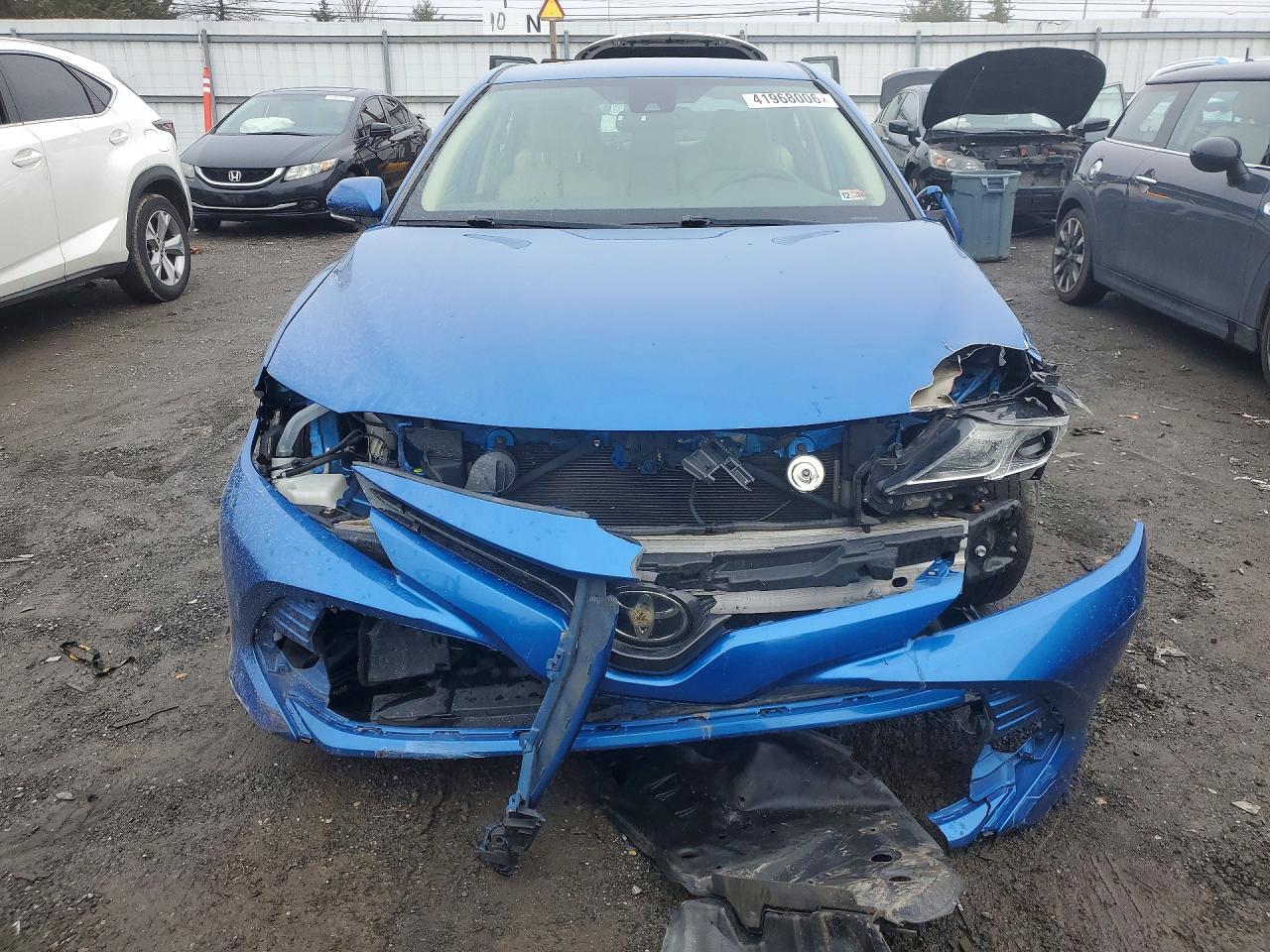 Toyota Camry Le