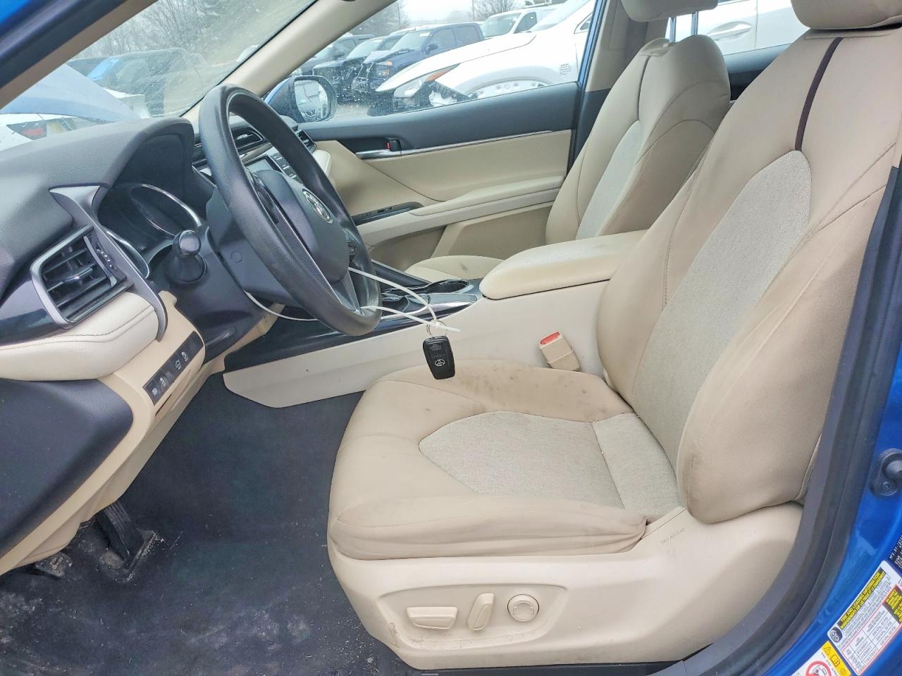 Toyota Camry Le