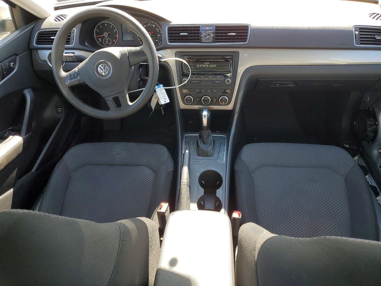 Volkswagen Passat S