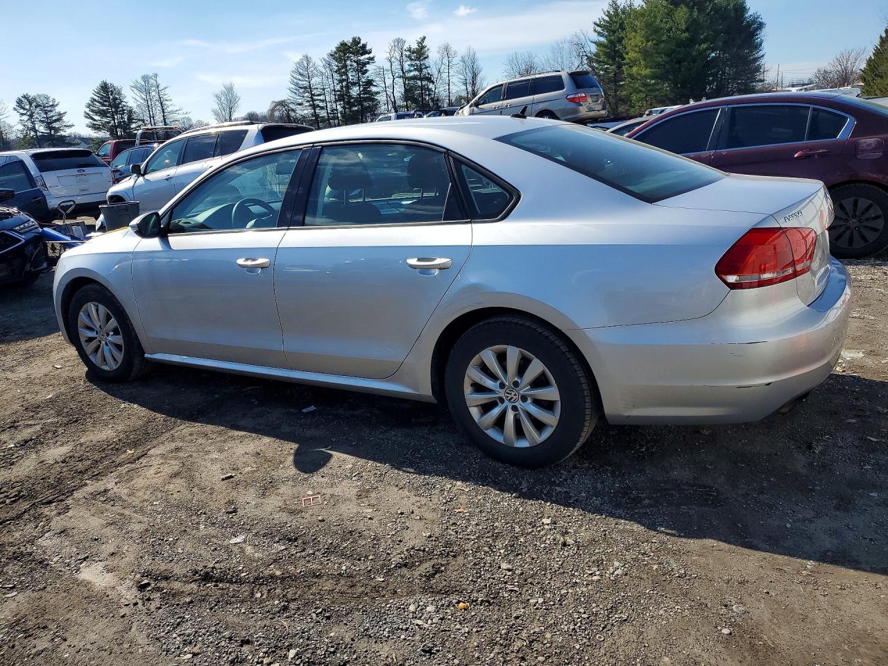 Volkswagen Passat S