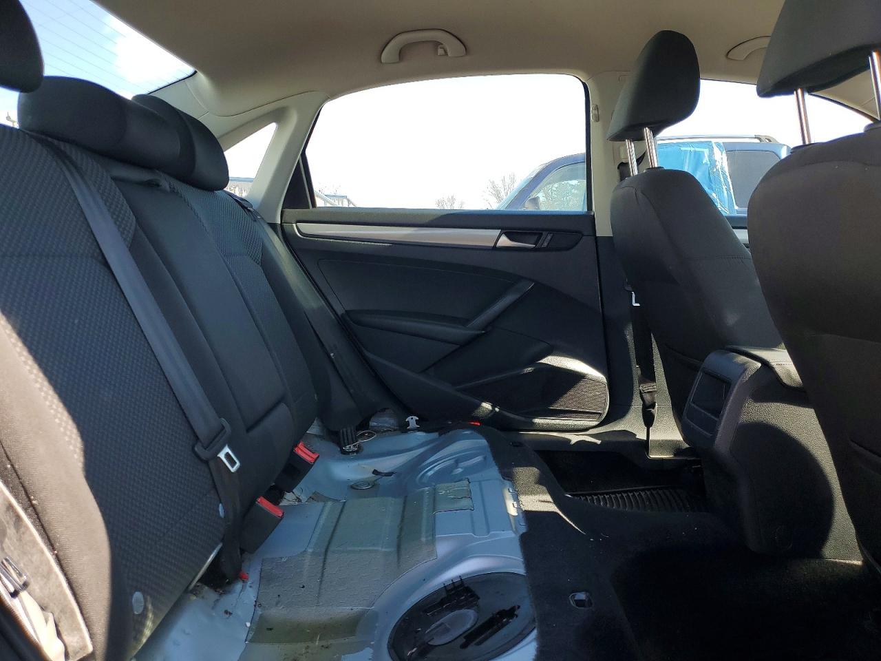 Volkswagen Passat S