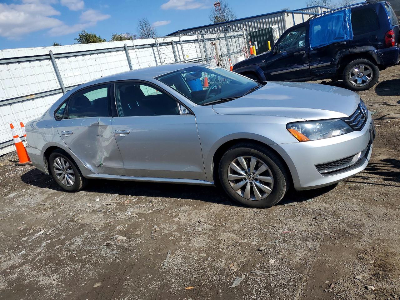 Volkswagen Passat S