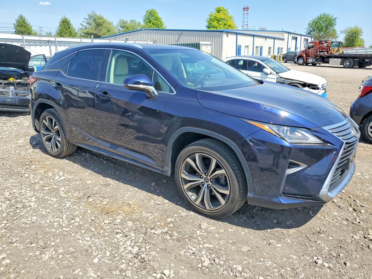 Lexus RX Base