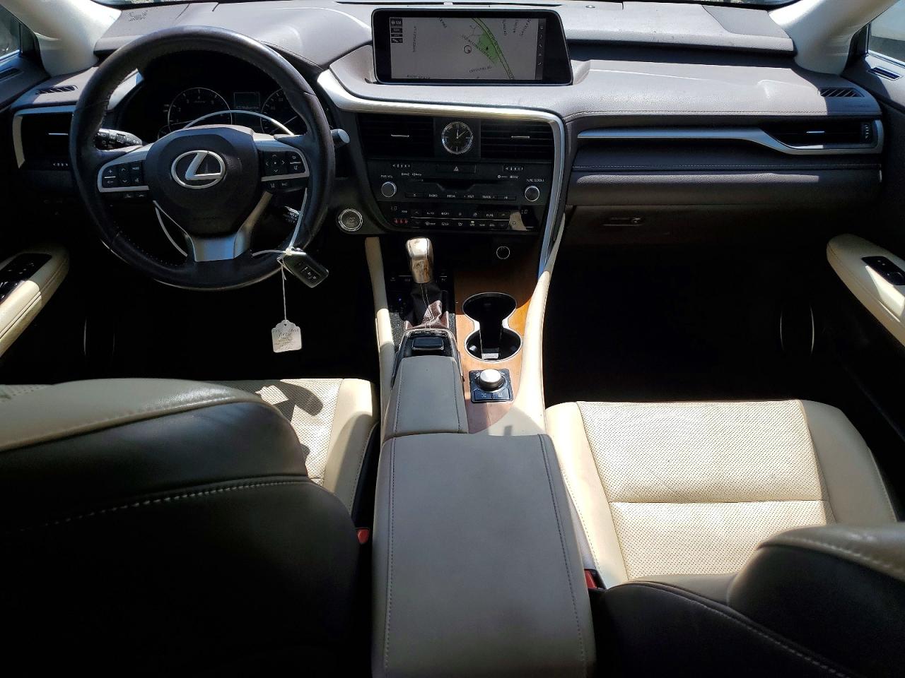 Lexus RX Base