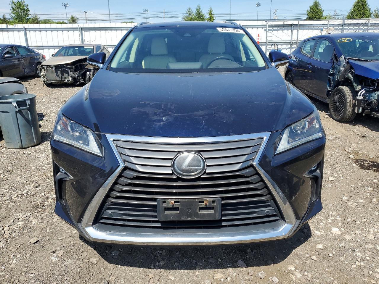 Lexus RX Base