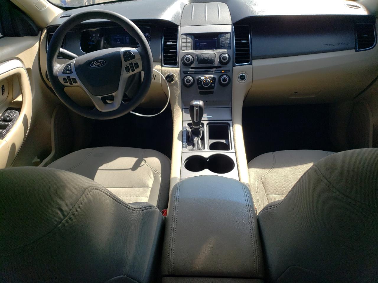 Ford Taurus Se