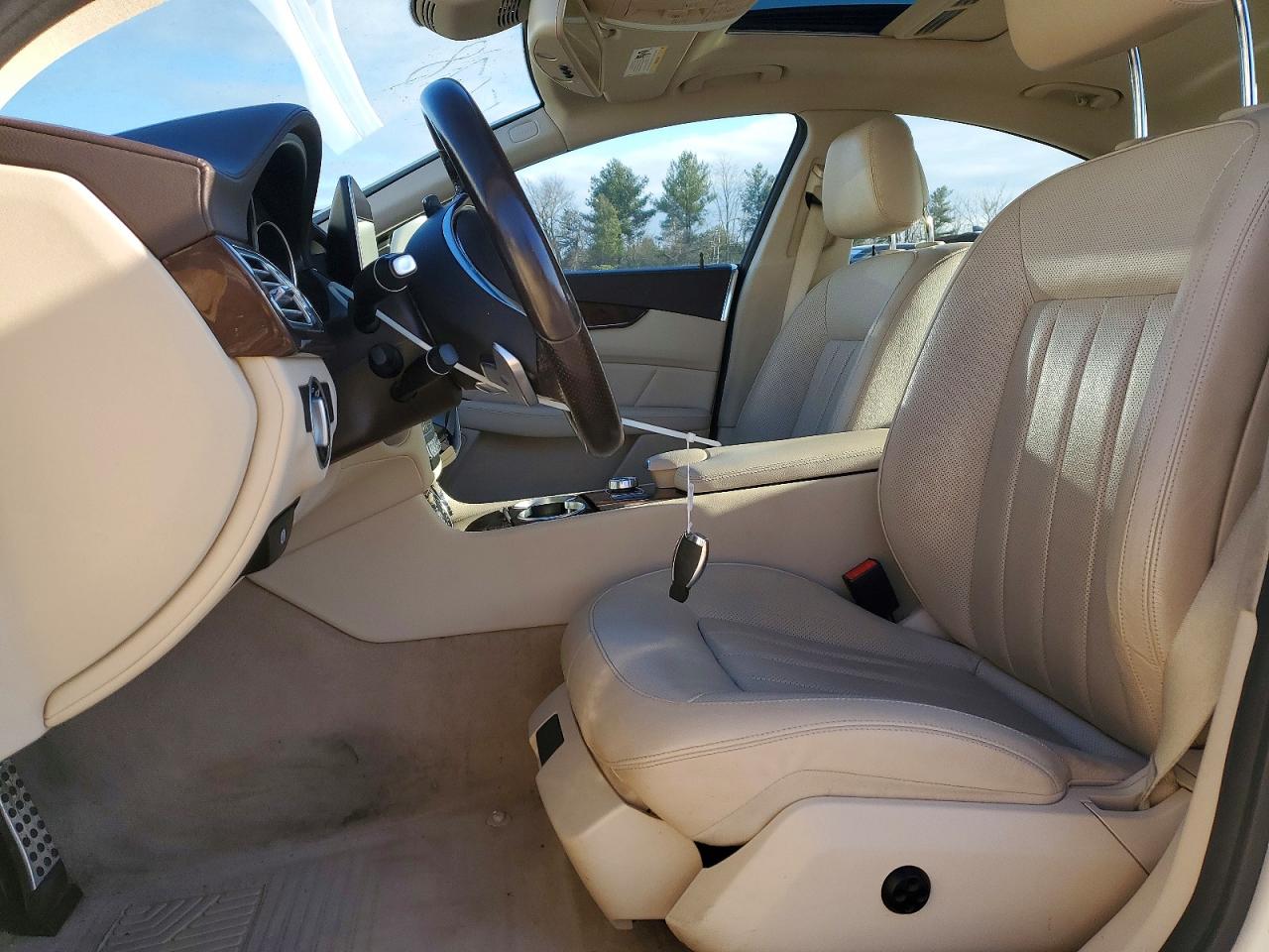 Mercedes-Benz C-Class 400