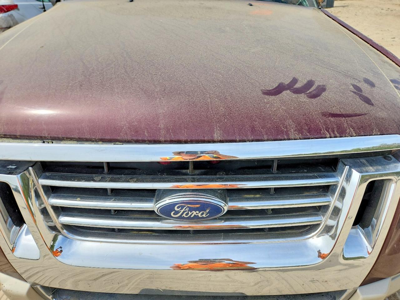 Ford Explorer Eddie Bauer