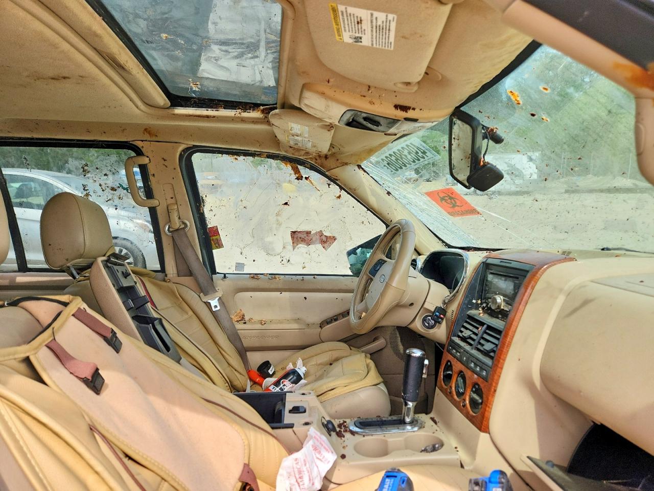 Ford Explorer Eddie Bauer