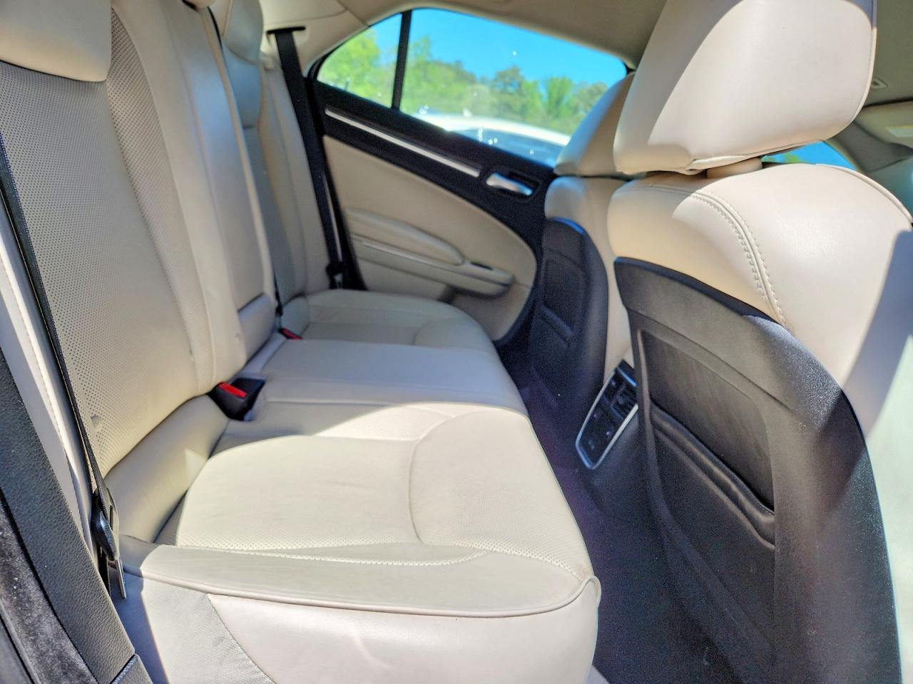Chrysler 300 Limited