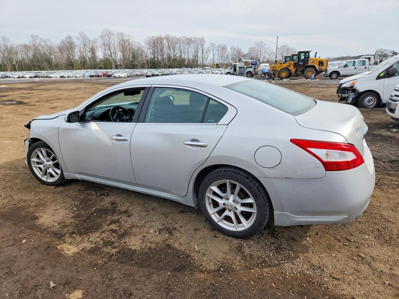 Nissan Maxima