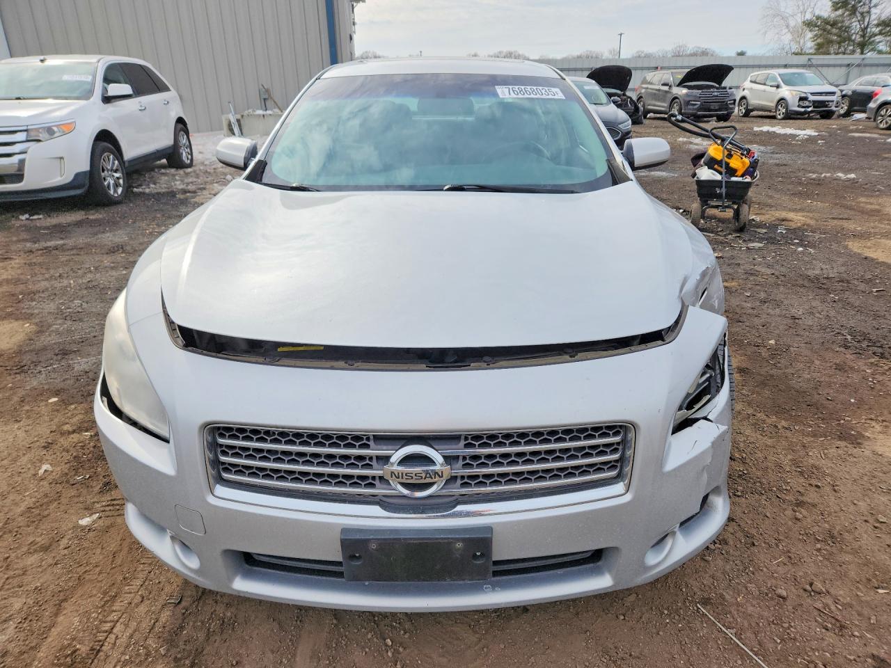 Nissan Maxima