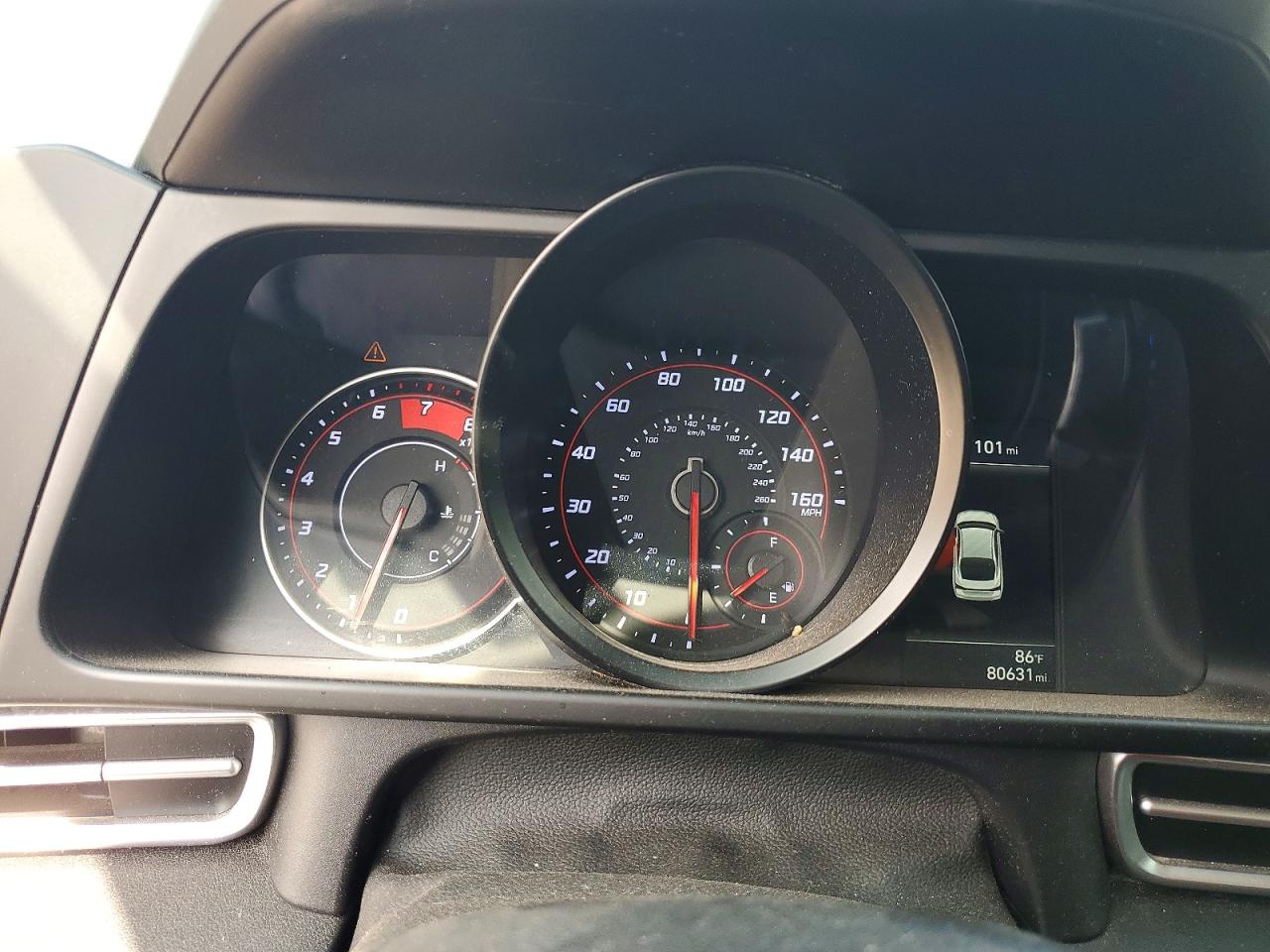 Hyundai ELANTRA Sel