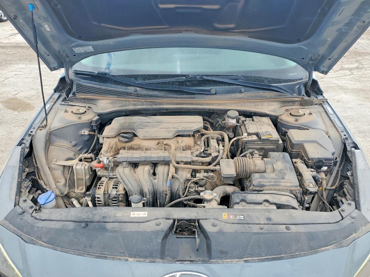 Hyundai ELANTRA Sel