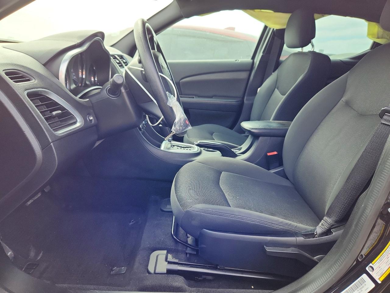 Dodge Avenger Se