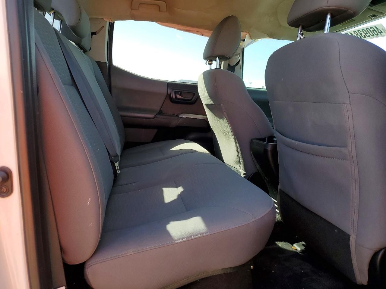 Toyota Tacoma Sr5 V6