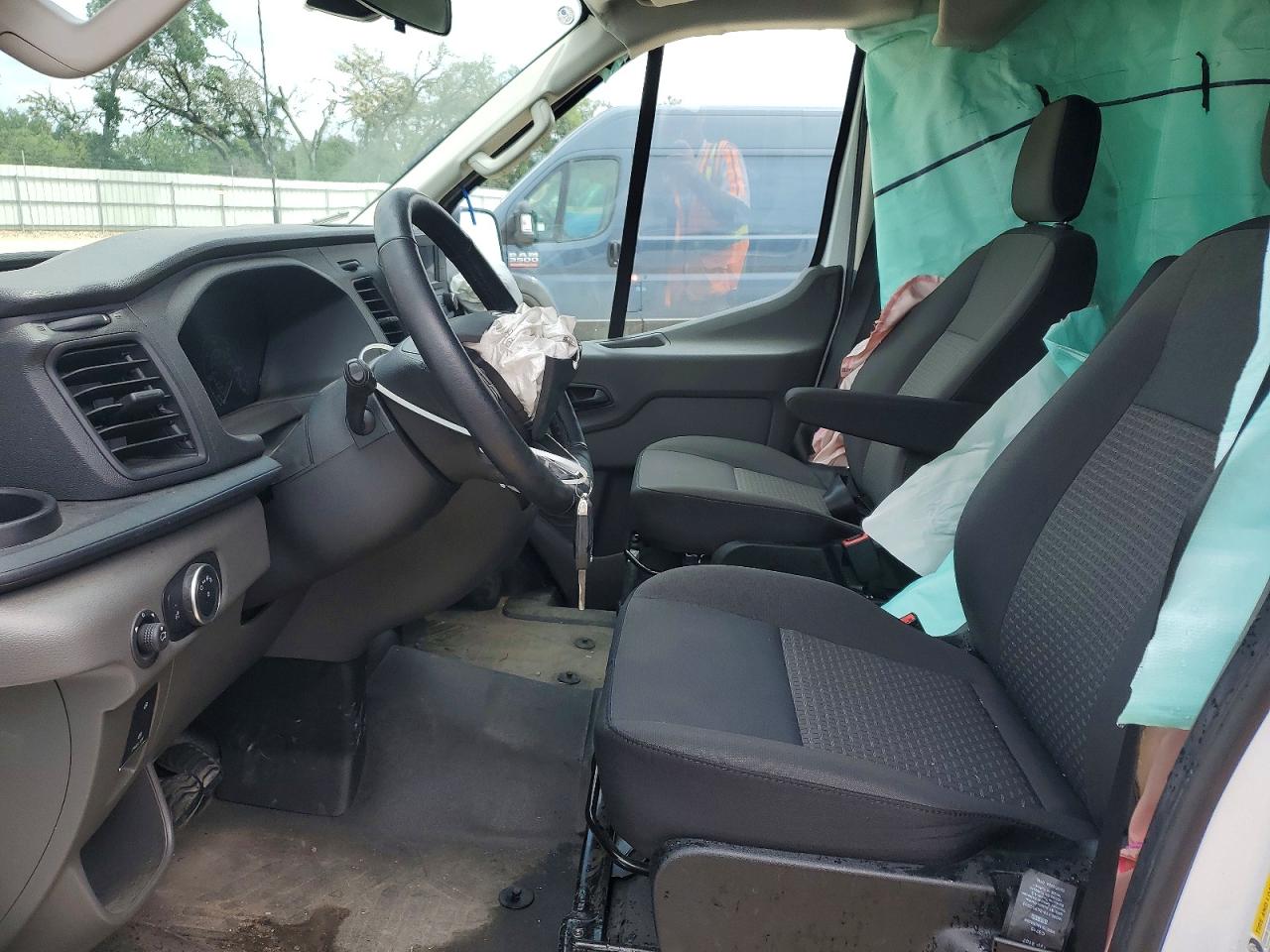 Ford Transit T-350