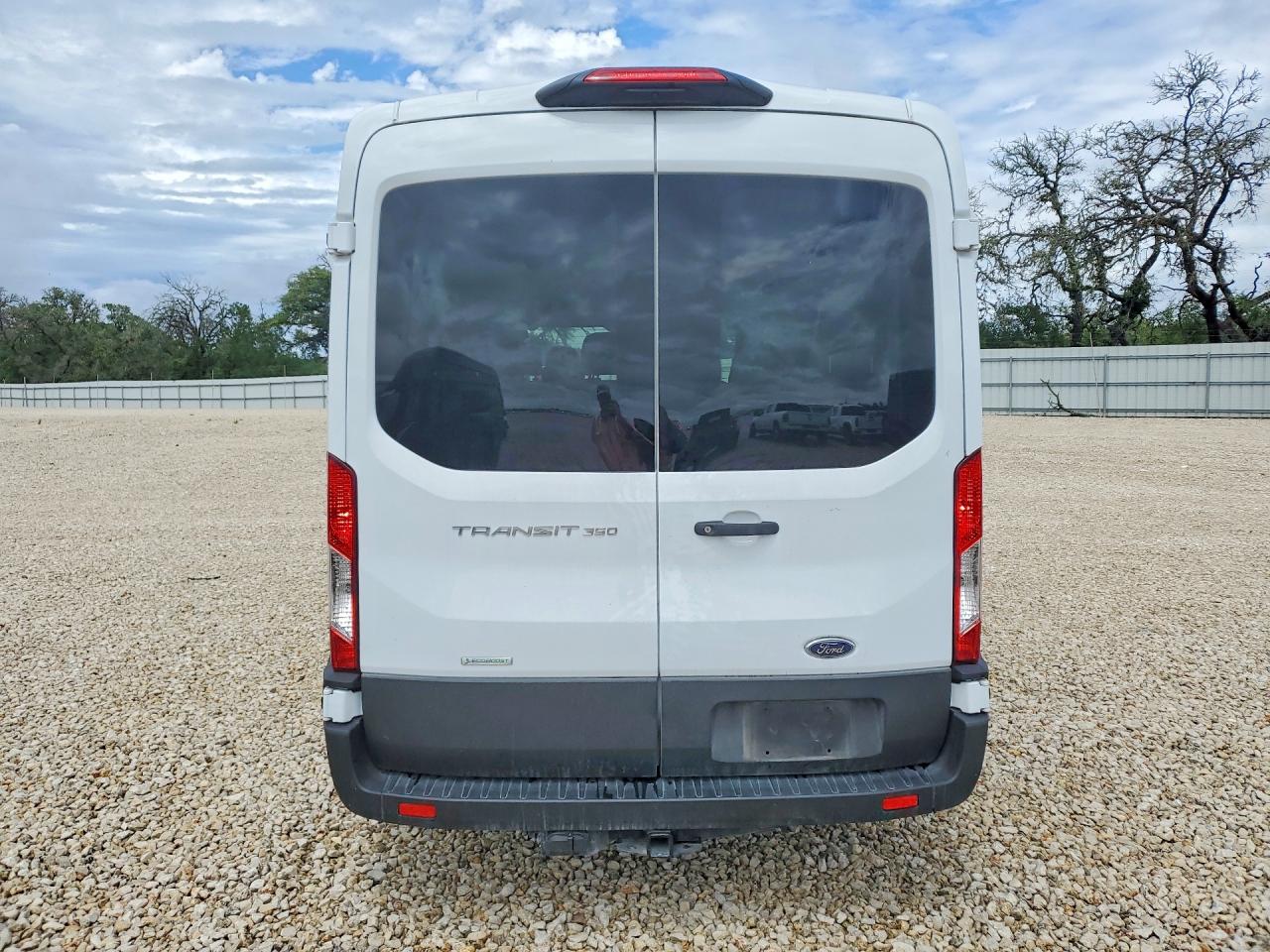 Ford Transit T-350