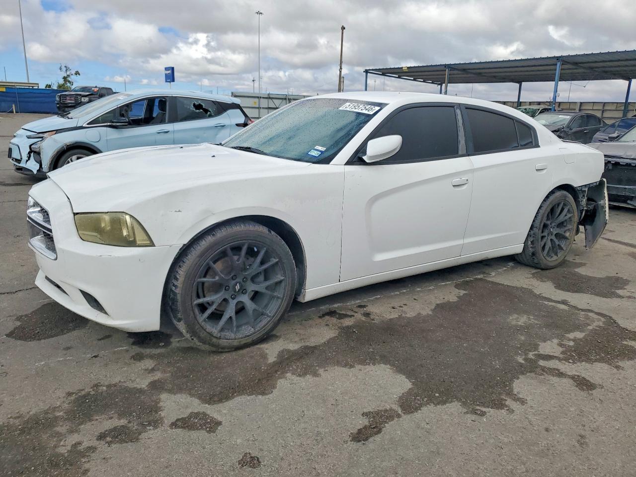 Salvage Dodge Charger Image