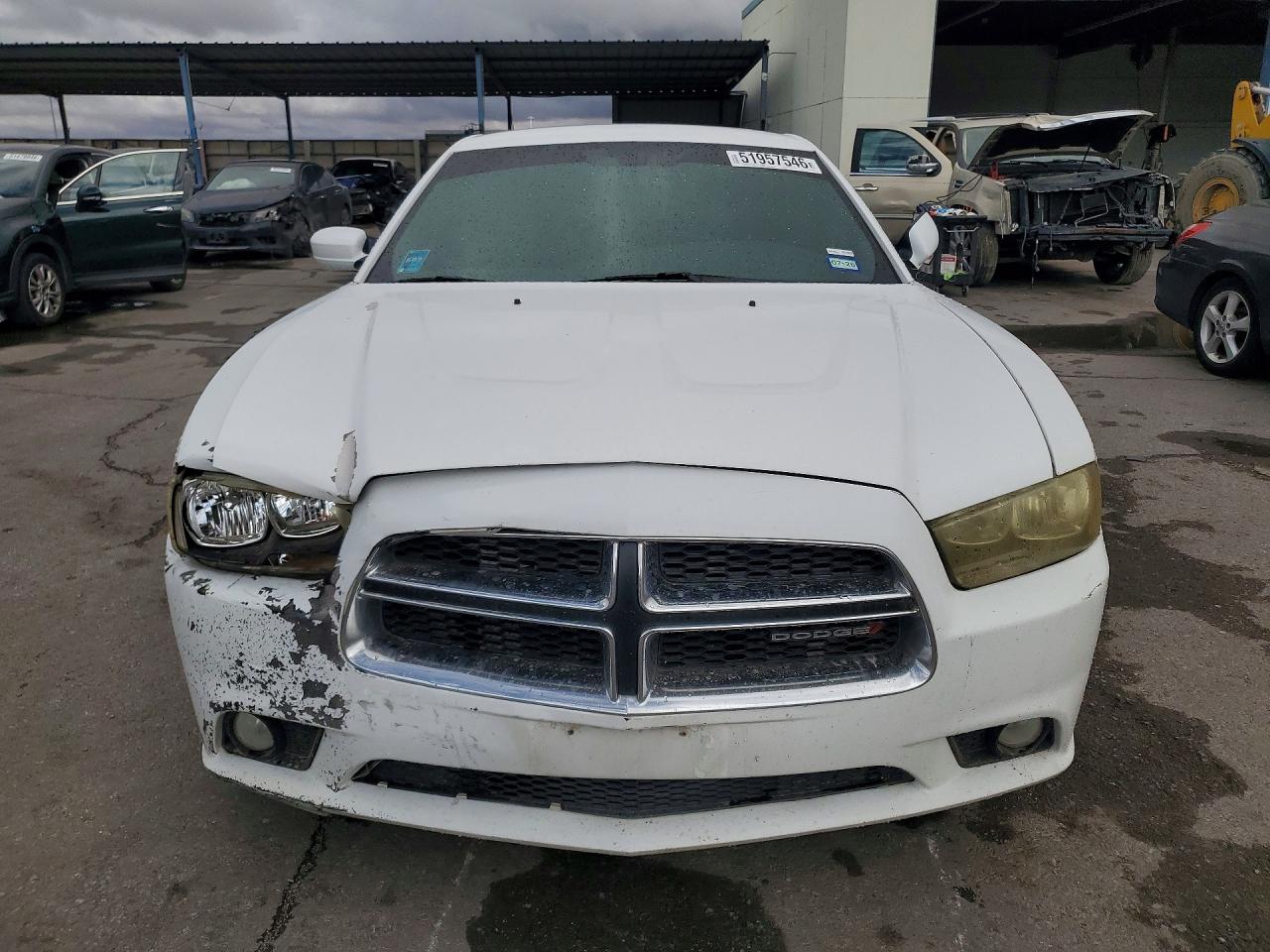 Dodge Charger Se