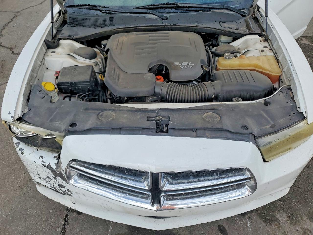 Dodge Charger Se