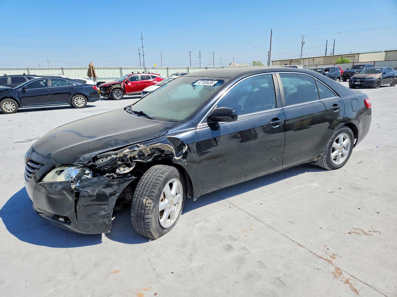 Salvage Toyota Camry Image