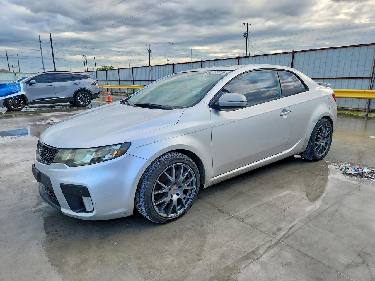 Salvage Kia Forte Image
