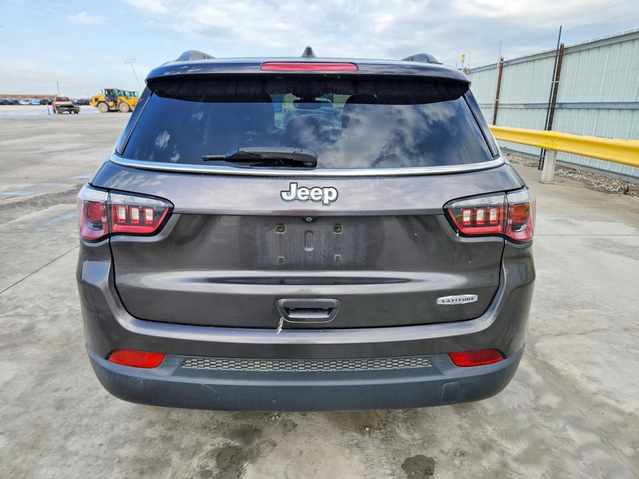 Jeep Compass Latitude