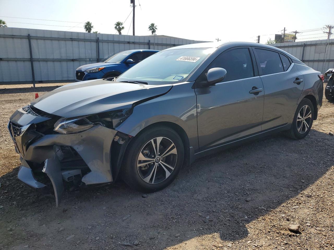 Salvage Nissan Sentra Image