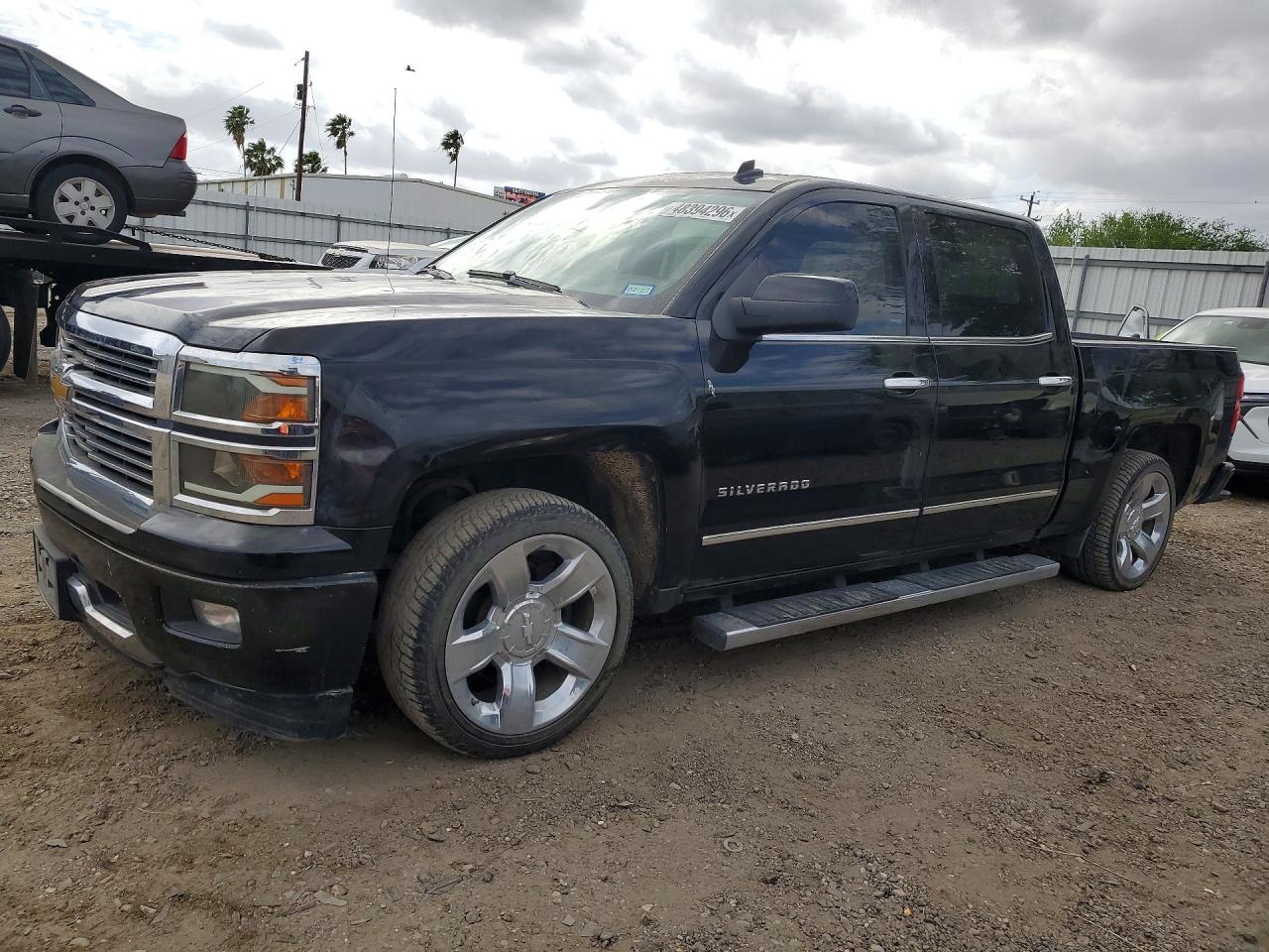 Salvage Chevrolet Silverado Image