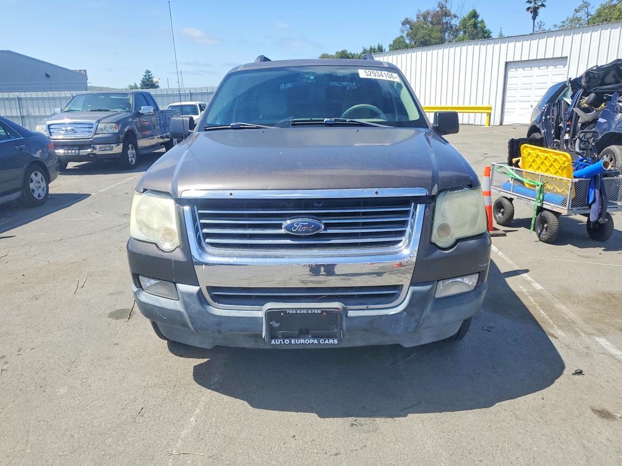 Ford Explorer Xlt