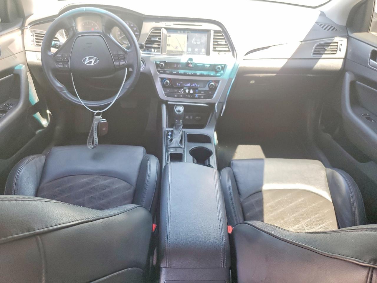 Hyundai SONATA Sport