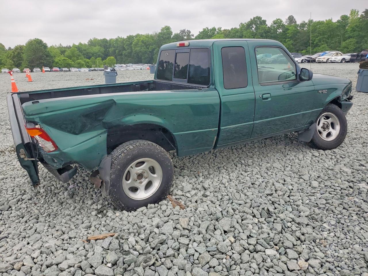 Ford Ranger Super Cab