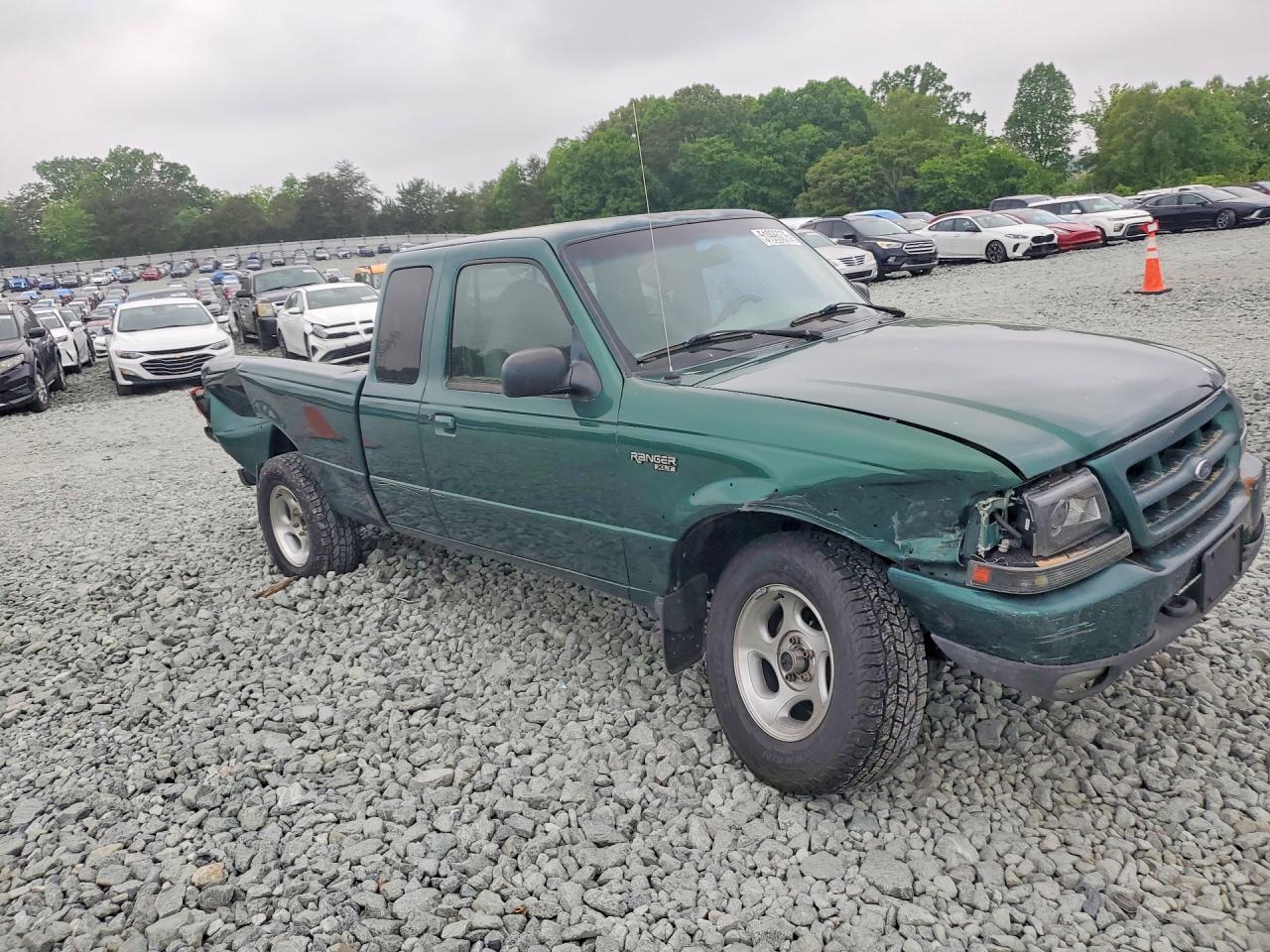 Ford Ranger Super Cab
