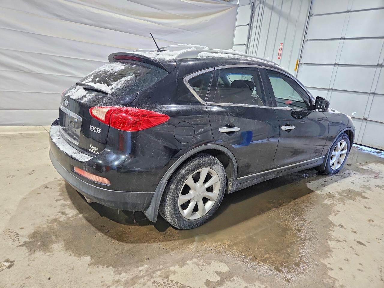 INFINITI Ex Base