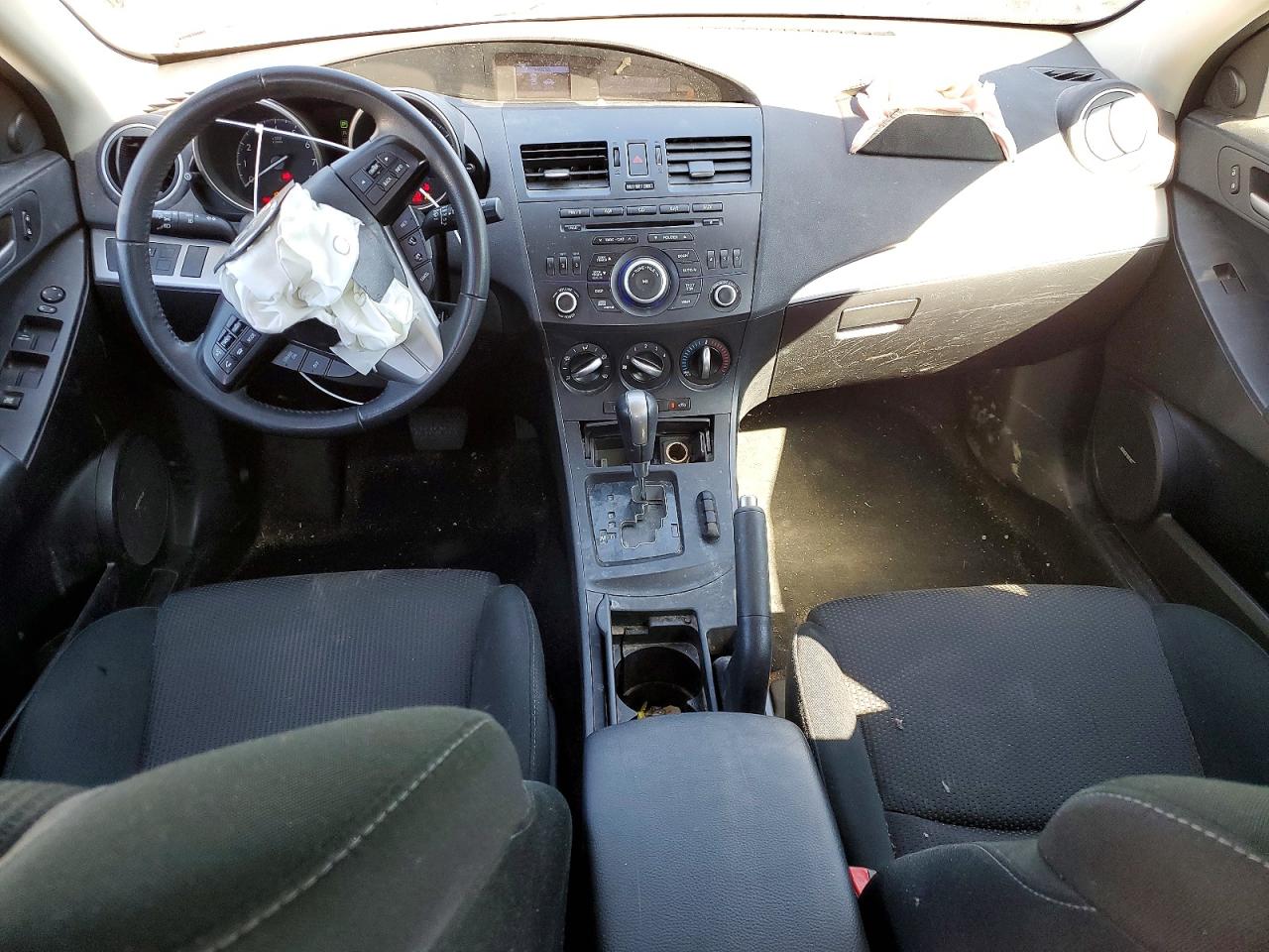 Mazda Mazda3 S