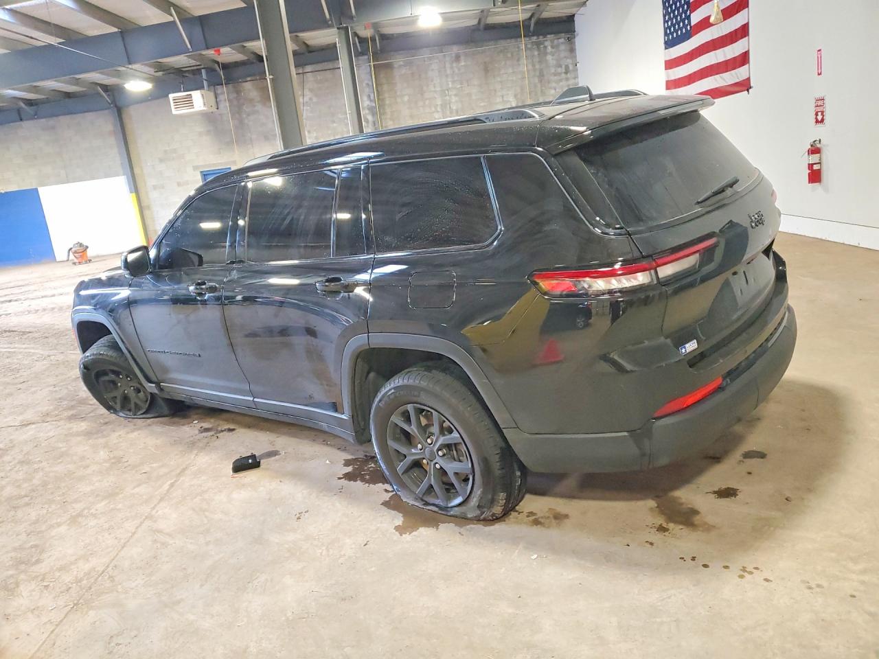 Jeep Cherokee L Laredo