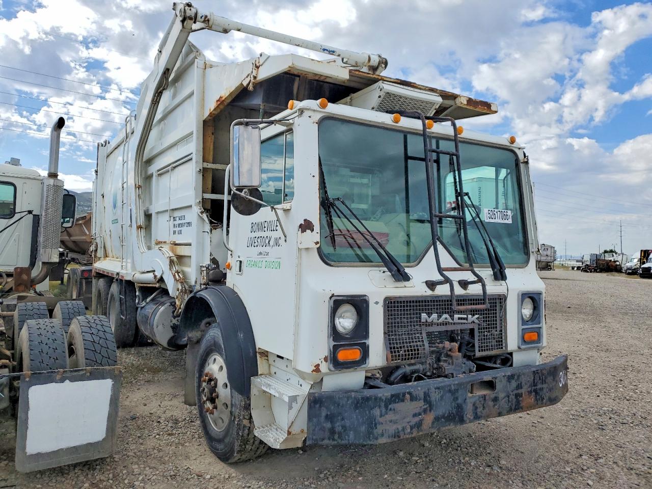 Salvage Mack Mr6405 Image