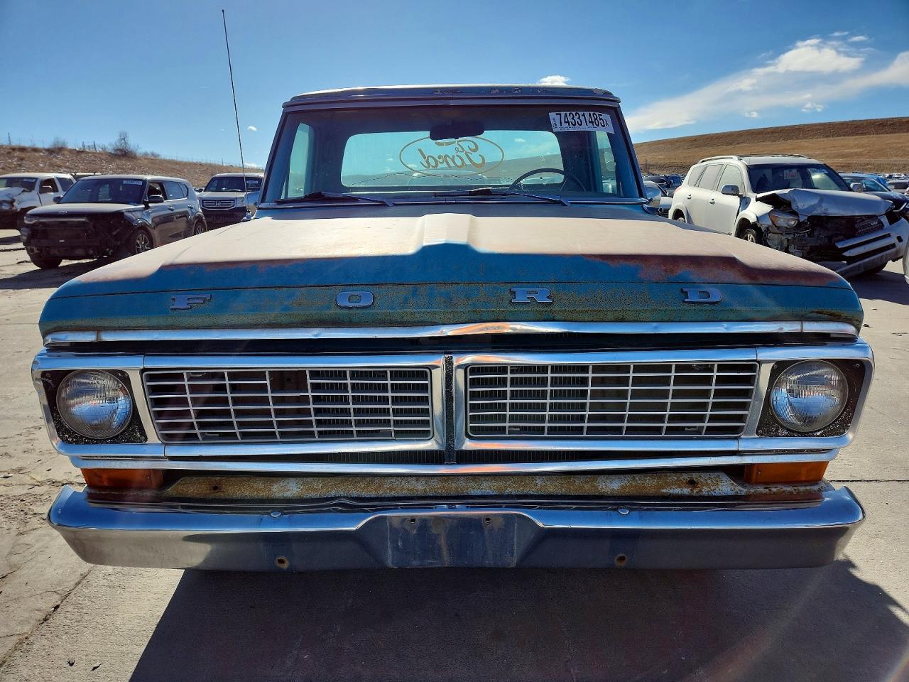 Ford F-100