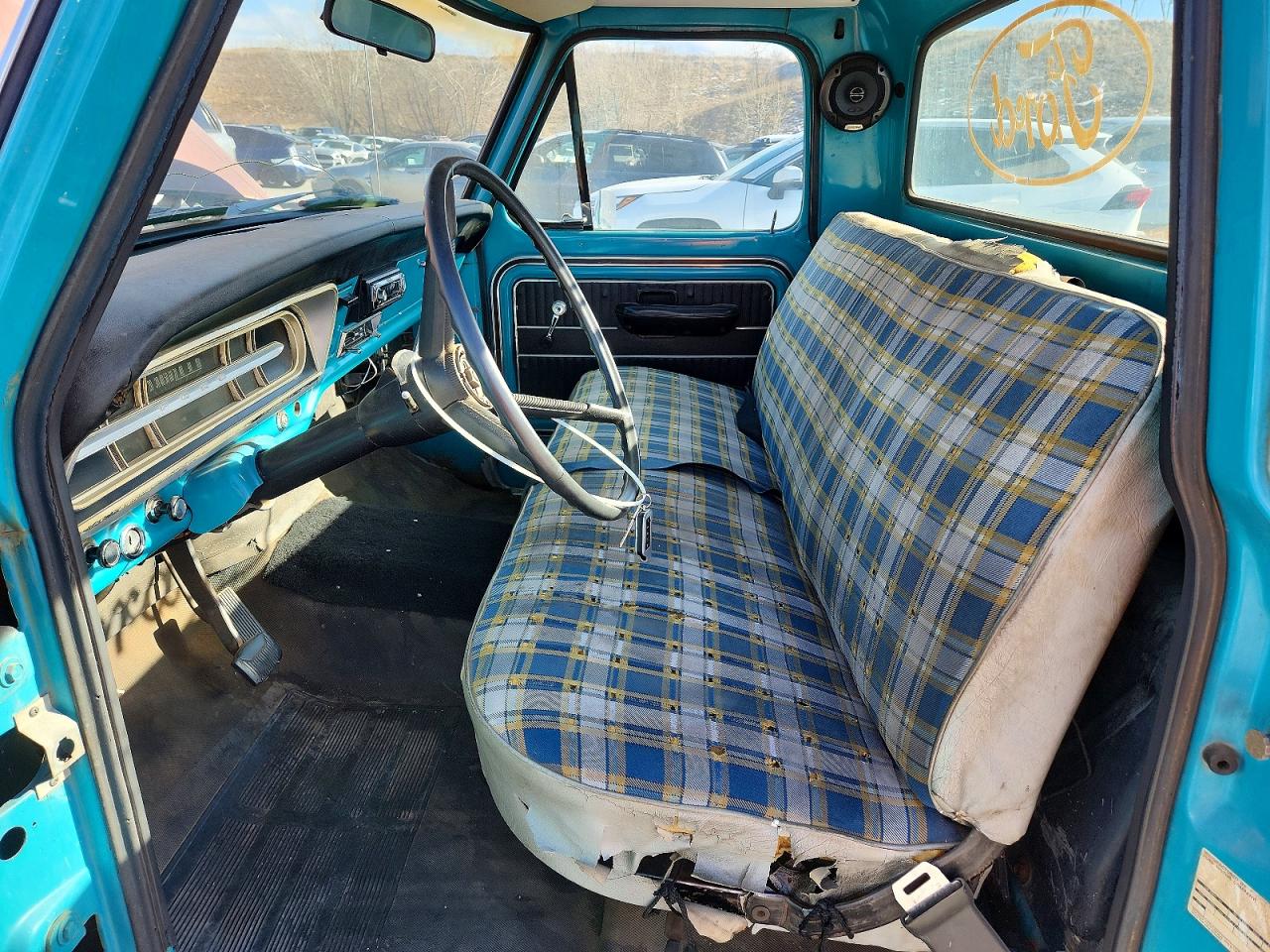 Ford F-100